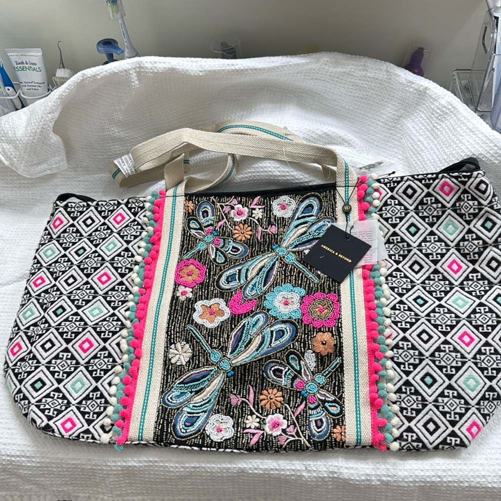 RARE NWT America and Beyond Dragonfly Embellished Beach Tote Beaded Sequins